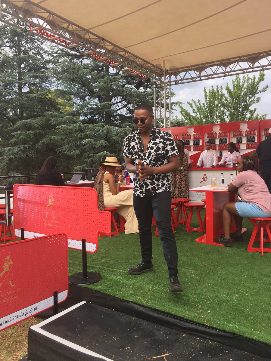 TshisaLIVE's tweet photo. We spotted Langa Mavuso 💃🏾💃🏾#BoothFest https://t.co/1QA7HGYDTq