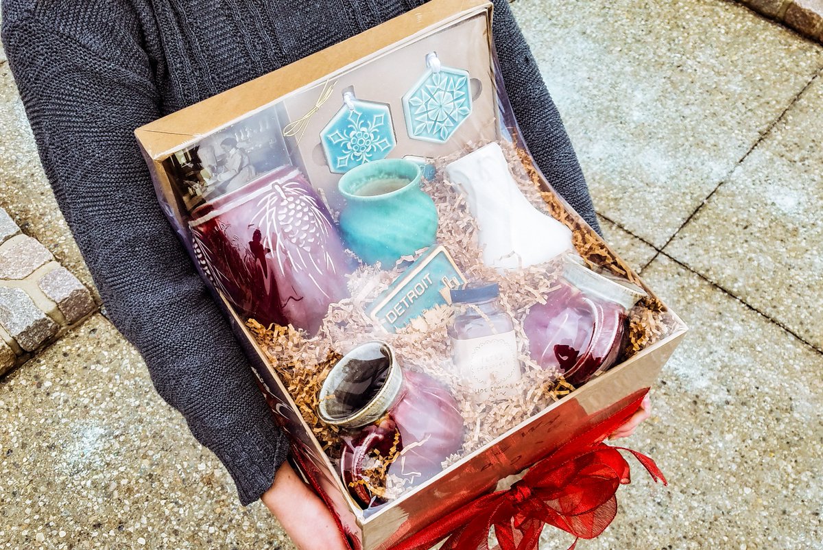 Pewabic's tweet photo. Good Morning Detroit! Swing by Pewabic early for #SmallBusinessSaturday sales and enter to #win a $500 Pewabic Gift Basket! —#shophandmade #shoplocal #madeindetroit #gifts #detroit #wishlis https://t.co/6RtbcAMDqZ