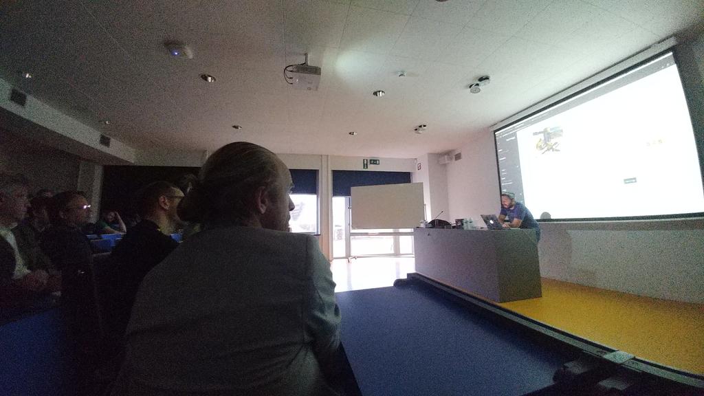 didiermisson's tweet image. Drupal 8 &amp;amp; React - @rteijeiro #drupalcampbe... Great demo. Thanks