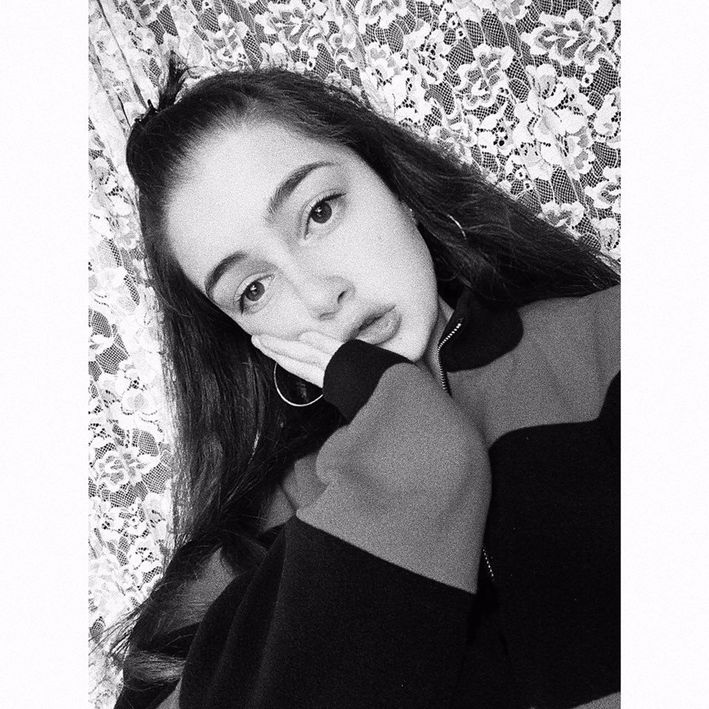 ATZZ_LUVS's tweet image. ♥️🖤♥️🖤 (≧∀≦)