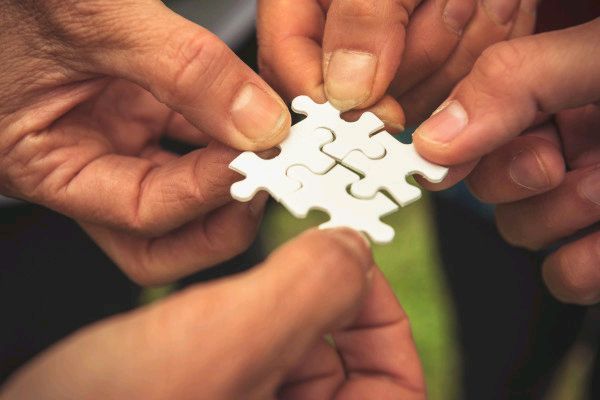 seedble's tweet photo. Con la #Blockchain cambierà anche la #collaborazione. Ci sono piattaforme per accedere alla conoscenza diffusa. Lo sapevi? Leggi qui https://t.co/w9FS0HPkN1
Contattaci per scoprire la nostra esperienza olandese.

#digitalcollaboration #blockchainpilots #BusinessTransformation https://t.co/hpOxzlJzU9