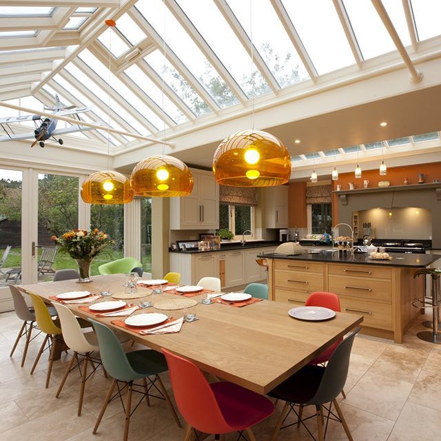 WestburyUK's tweet photo. With the addition of a large twin-lantern orangery this space now features a large open plan area with new kitchen, formal dining area with a large oak table, perfect for entertaining and hosting dinner parties. #openplan #kitchen #orangery #kent #westbu… https://t.co/8dVIl7Rdw5 https://t.co/gUJWMNGWnl