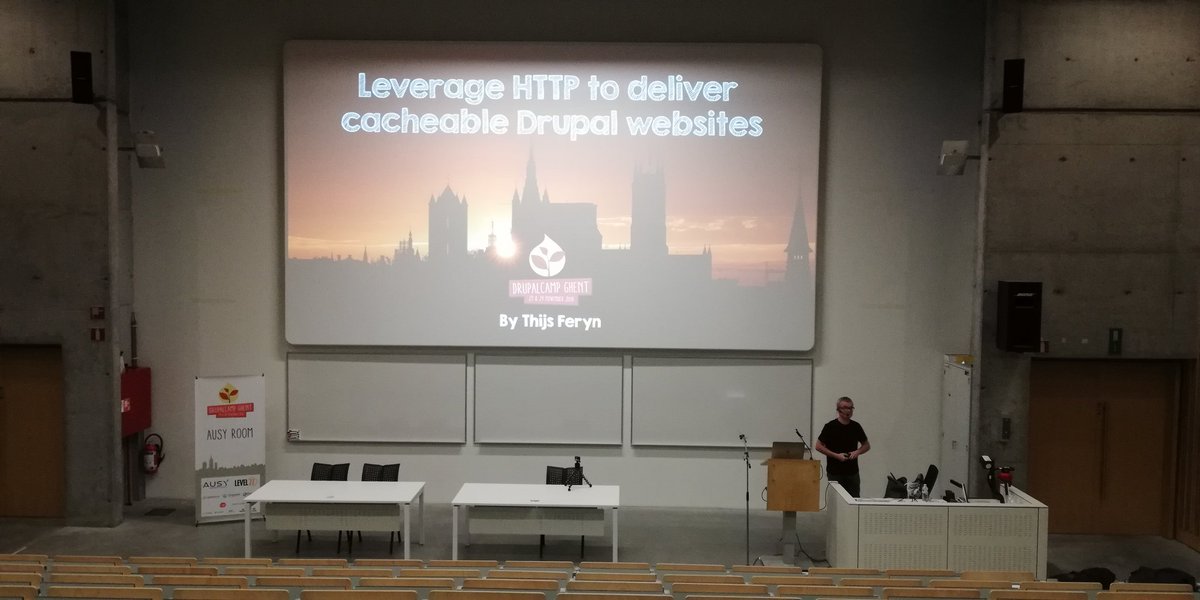 combell's tweet image. Ready for the talk of @ThijsFeryn about cacheable #Drupal websites #drupalcampbe