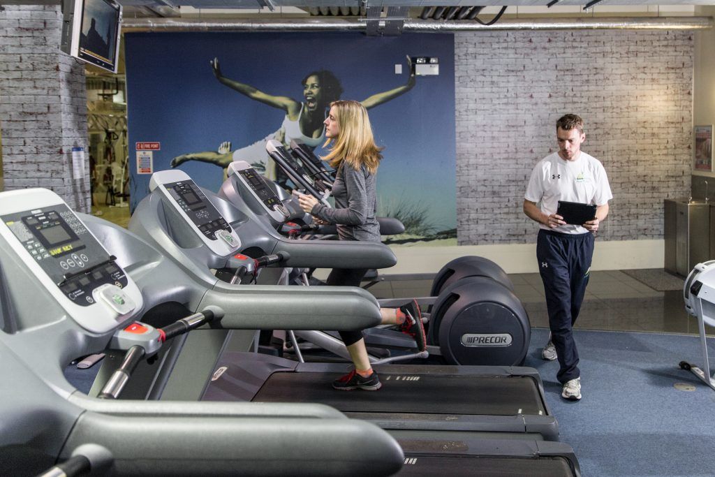 peakphysio99's tweet image. At Peak Physio we offer a "Running Analysis" service🏃. This service has proved very successful in returning injured athlete’s back to running. Sound good to you? Click on the link to find out more! #peakphysio #physiotherapy #runninganaylsis #returntorun
buff.ly/2A8AyjV