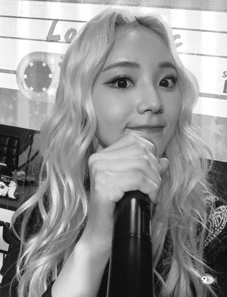 wmaxrs's tweet photo. ㅤㅤㅤ
ㅤㅤㅤԅ .🎤 https://t.co/MLSaq1EnHW
