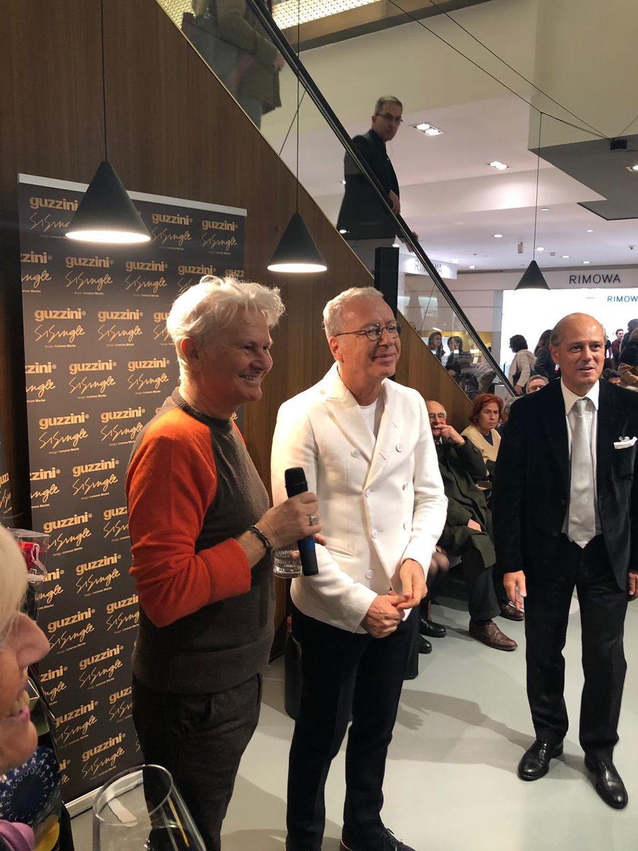 SFGrasso's tweet photo. Unicità ed esclusività contraddistinguono #SiSingle il vaso per fiore singolo disegnato da #LorenzoMarini per @Guzzini
Stupenda giornata oggi in @Rinascente Milano per presentarlo al grande pubblico! Grazie a @roncellamare per la sua presenza!!!
 #Guzzini #Ron #RinascenteMilano https://t.co/8gWfJ7lsn2