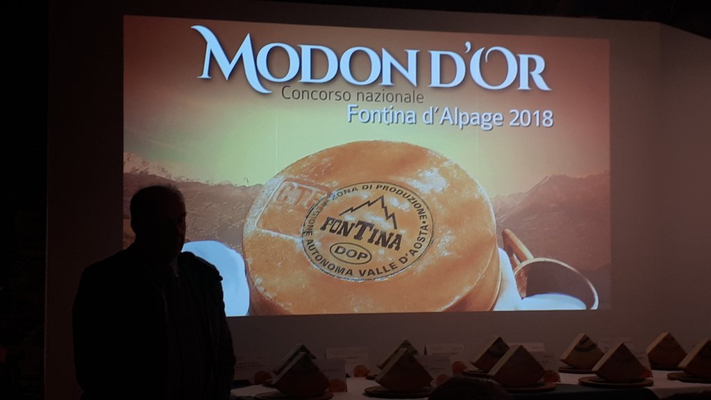 AgriVda's tweet photo. Altre voci a sostegno della Fontina DOP, Baldrighi presidente AICIG e Ferrero noto Food teller e critico enogastronomico: la Fontina nel made in Italy #Concorsofontina #eccellenzevda https://t.co/o9QBhr3uvQ