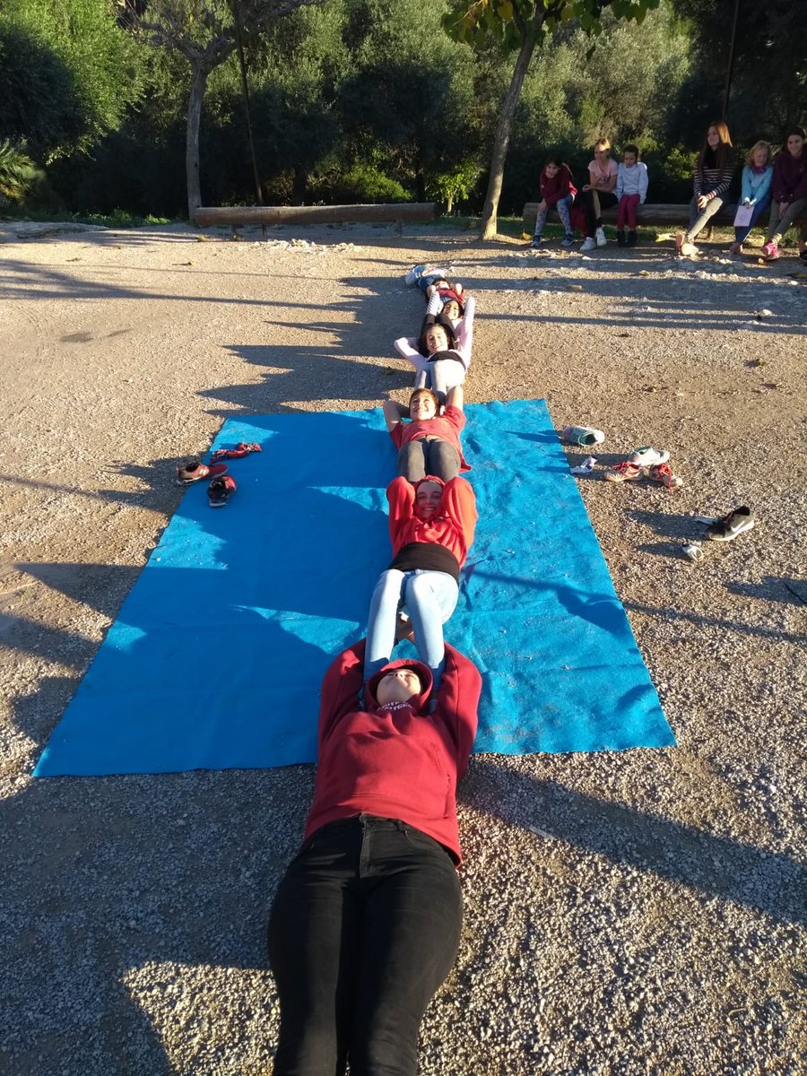 jovedesitges's tweet photo. Aquest cap de setmana la canalla gaudeix d’unes merescudíssimes colònies a Can Pere! #castellers #jovedesitges #25AnysColorVi https://t.co/EwvlZQpgT5