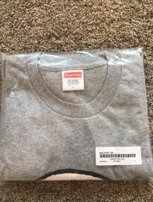 ResellingB's tweet image. SELLING SUPREME MOLOTOV TEE STARTING AT $50 DM ME TO BUY OR NEGOTIATE A PRICE