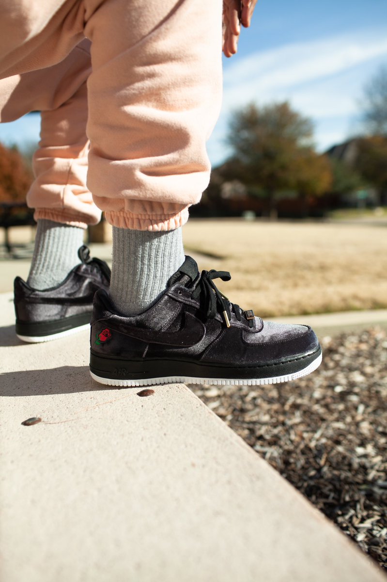 nike air force 1 qs velvet rose