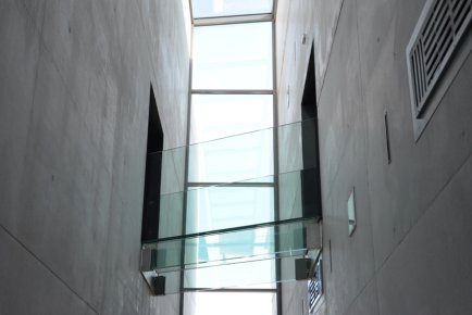 CS_decor's tweet image. Longtemps considéré comme froid et impersonnel, le béton devient pourtant tendance.
Il trouvera très facilement sa place dans une déco industrielle, par exemple !