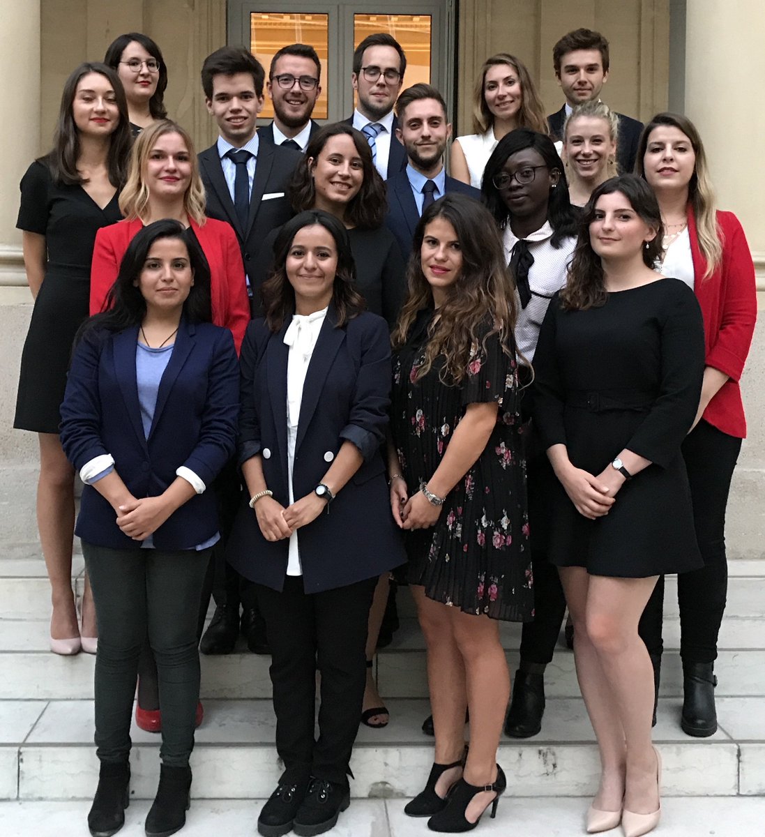 DPSE_alumni's tweet image. Les Alumni du Master 2 DPSE ont le plaisir de vous présenter la promotion 2018-2019. Nous remercions l’ensemble des partenaires pour leur confiance permettant, une fois encore, aux étudiants d’effectuer leur apprentissage dans des entreprises prestigieuses.