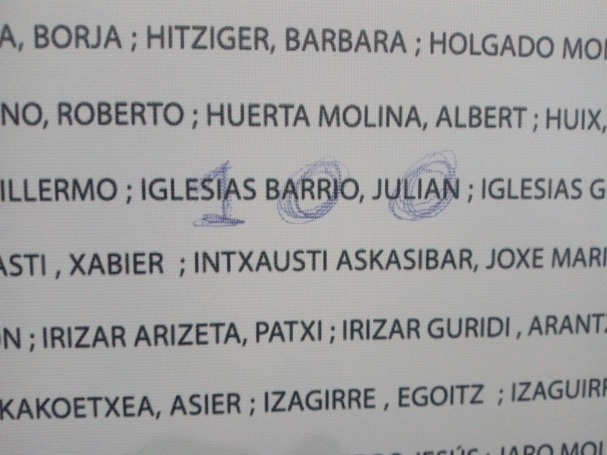Con la ayuda del #dorsal32 de <a href="/LeiraAlmagro/">FernandoLeiraAlmagro</a> y su lucha por #laELAexiste a darlo todo y más en el #MaratonDonostia
¿Habrá en la Concha 100 gaviotas? Maratones espero que sí los habrá.
No quiero reservar ni un gramo de fuerza para el final.
Mil Gracias por poder estar aquí
🙏😘👍👏