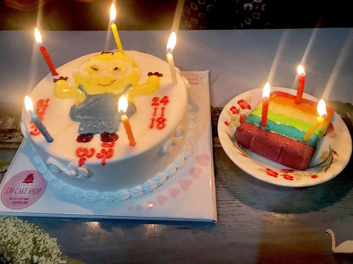 SolyforHong's tweet photo. 🎂 រីករាយថ្ងៃខួបកំណើតក្មួយប្រុស យូអ៊ី 👦🏻
ជូនពរអោយអូនធំឡើងជាក្មេងល្អ, ឆ្លាត និង សុខសប្បាយណា. . . . 

#HappyBirthdayToYuEiThov
#24November2018
#Nephew
#Family https://t.co/I8eLIuAaWL