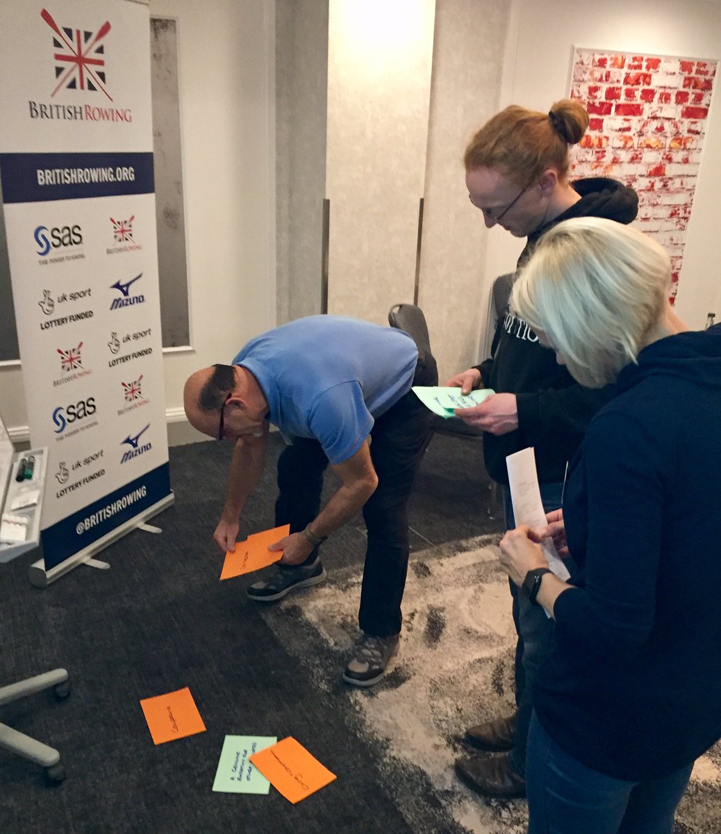 mark scott tweet media