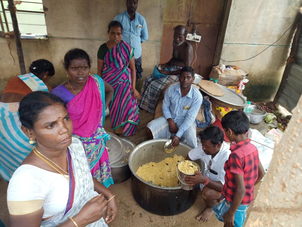 NATIONanswers's tweet photo. Delta region of TN has faced incomprehensible loss of livelihood. Urgent appeal to everyone to come forward and donate relief materials. Stand with TN and it's people.
#GajaCycloneRelief #TNDelta #StandWithTN #GajaCyclone #GajaCycloneHelp #GajacycloneRRR https://t.co/fdIjrK6DJZ