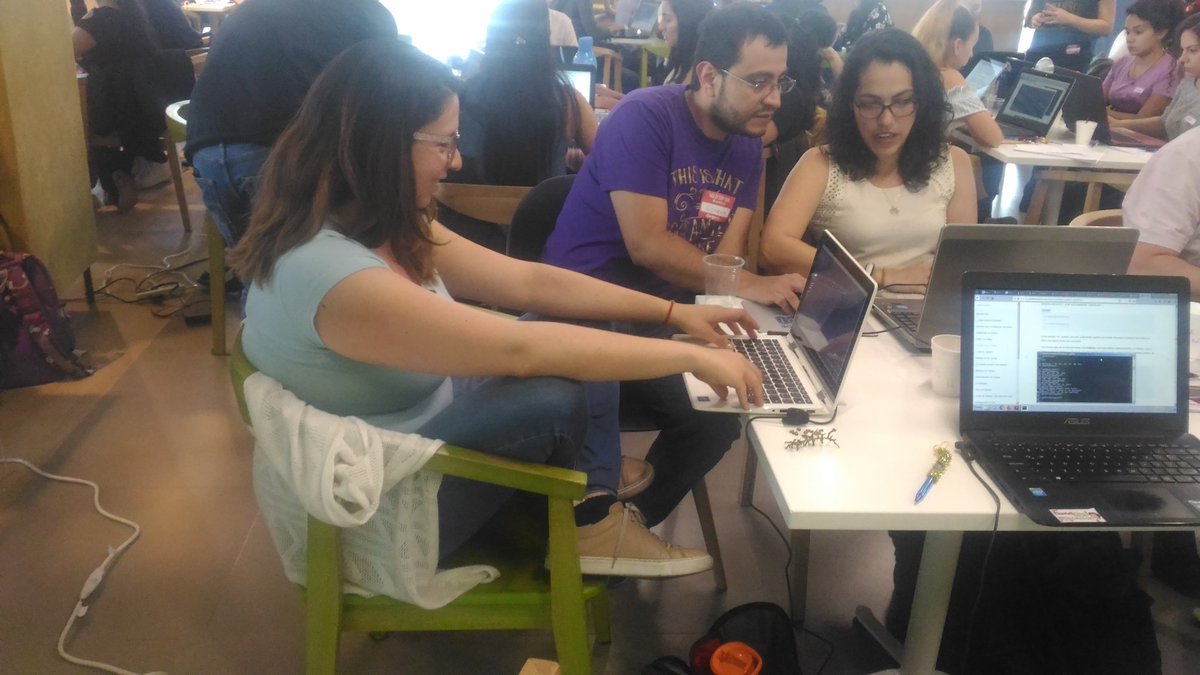 FEHIORA's tweet image. Aprendiendo con #djangogirlscolombia #pythoncolombia