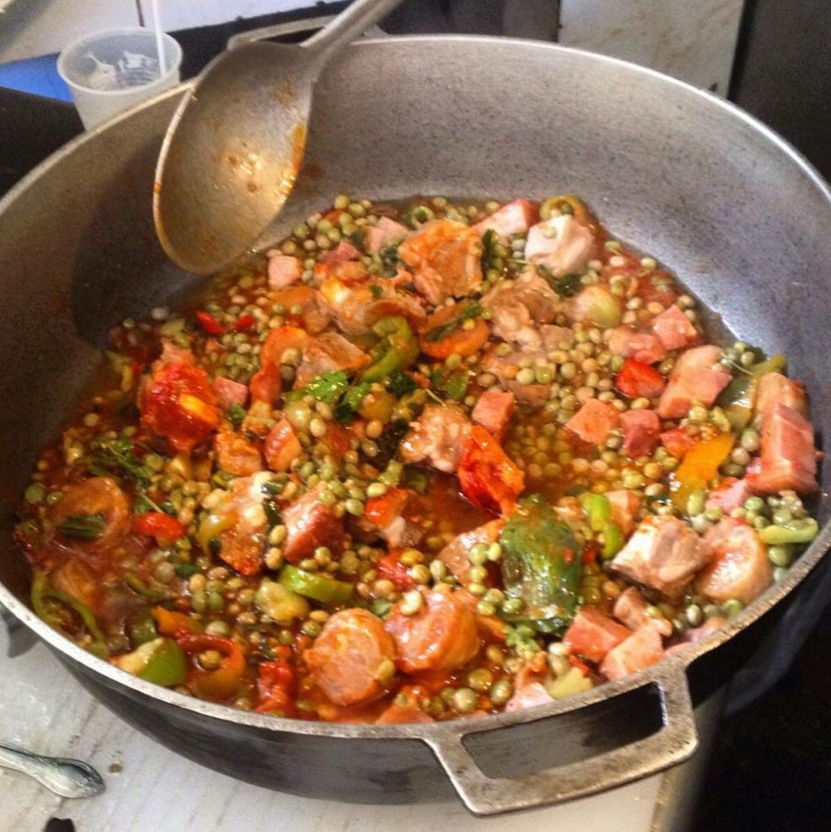 USLatinoMuseum's tweet photo. For many Puerto Ricans today, the #holiday table is not complete without the traditional arroz con gandules. Watch our archived mobile broadcasts from the Festival del Gandul in Villalba, Puerto Rico. #MiasKitchen https://t.co/5rXgHiMvpg https://t.co/uvam5DAASC