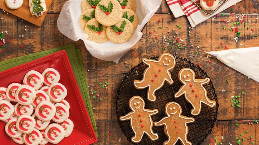 El alumbrado navideño llega este fin de semana a muchas ciudades, le damos la bienvenida a esta época tan especial preparando unas deliciosas #galletasdenavidad #navidadRecetas de galletas de Navidad para hacer con niños - madreshoy.com/recetas-de-gal…