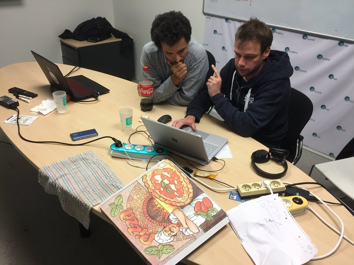 SergeMasyn's tweet photo. Till the bitter end on pizza and cola in support of #hivhack https://t.co/0CBGtKAzaT
