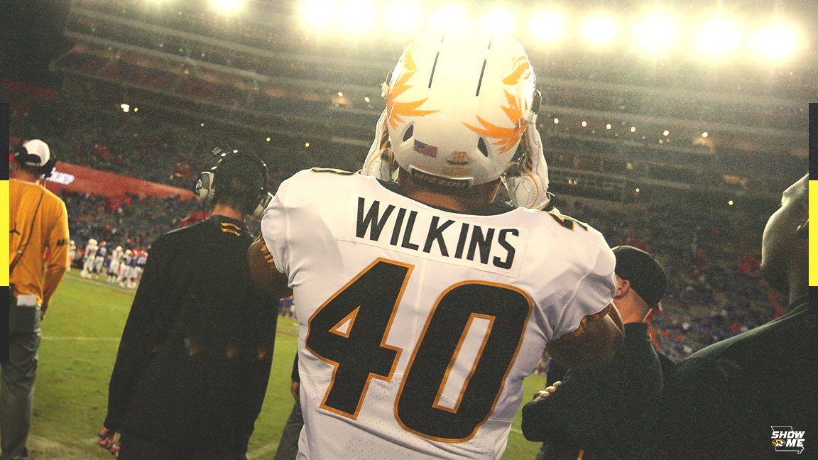 The 2018 #Mizzou Brick Squad Award, given to the team's top underclassmen lifters, goes to: <a href="/Wilkins_2018/">Cameron Wilkins</a> &amp; <a href="/chancemay11/">Chance May</a> 

#MIZ #ShowMe 🐯🏈