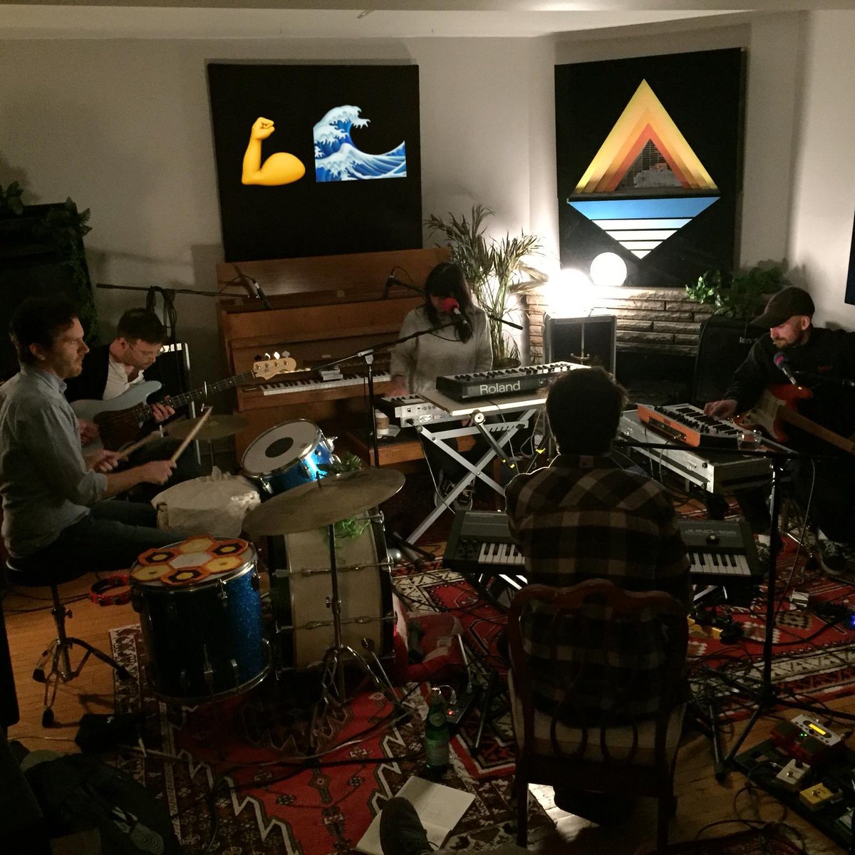 Monday night at Baby G Brave Shores play a show will you come to the show have you heard the new album do you like me?