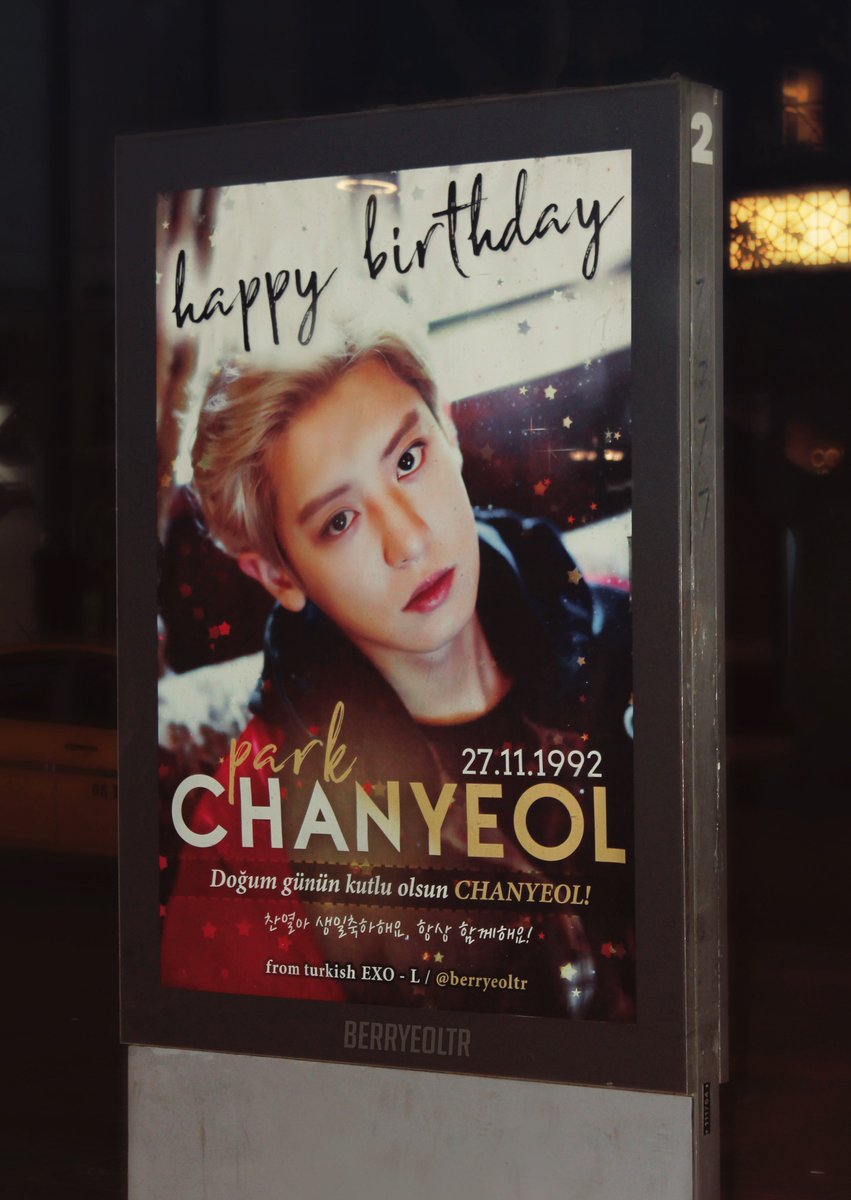 💖 #LamourLOEY 💖

#CHANYEOL Doğum Günü Projemiz <City Light Poster Reklamı>, Kızılay Meydanı'nda üçüncü gününü tamamladı~! Ziyarete gelen sevgili EXO-L'lere çok teşekkür ediyoruz! 27 Kasım dahil kalan 3 günde de ziyaret etmenizi diliyoruz!✨

#HappyChanyeolDay #찬열 <a href="/weareoneEXO/">EXO</a>