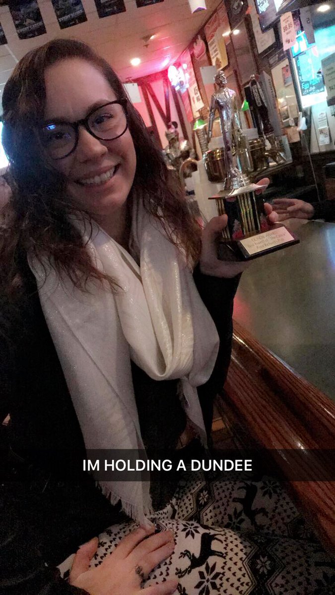 ridethewave71's tweet photo. THE EXCITEMENT I FEEL RIGHT NOW IS UNEXPLAINABLE 🤩🤓😍 #thedundees #theoffice #poorrichards #livingmybestlife #scranton #pa https://t.co/AQd1UKweP3