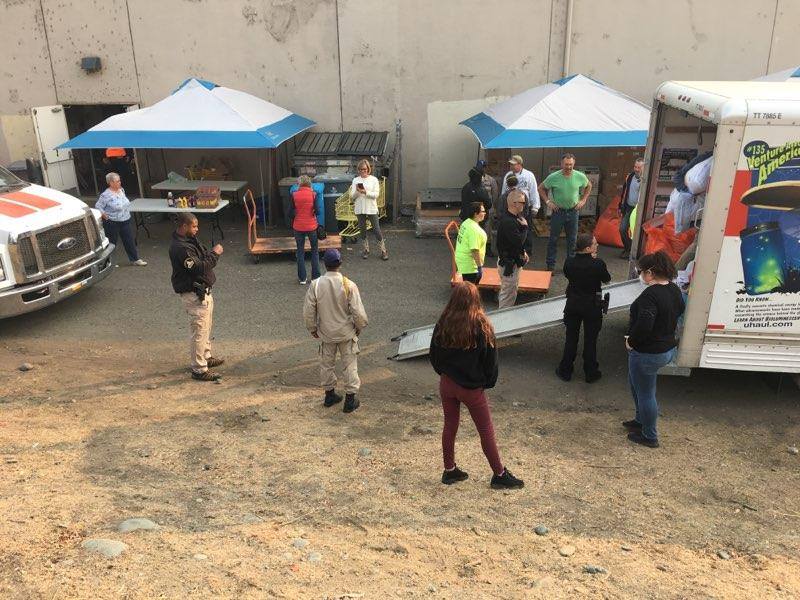 sacsheriff's tweet image. Thank you, Sacramento community members, for stopping by our fire drive &amp;amp; donating many needed items for the people affected by the Camp Fire. As a result of your amazing generosity, our department was able to deliver large trucks full of new supplies to Paradise area locations.