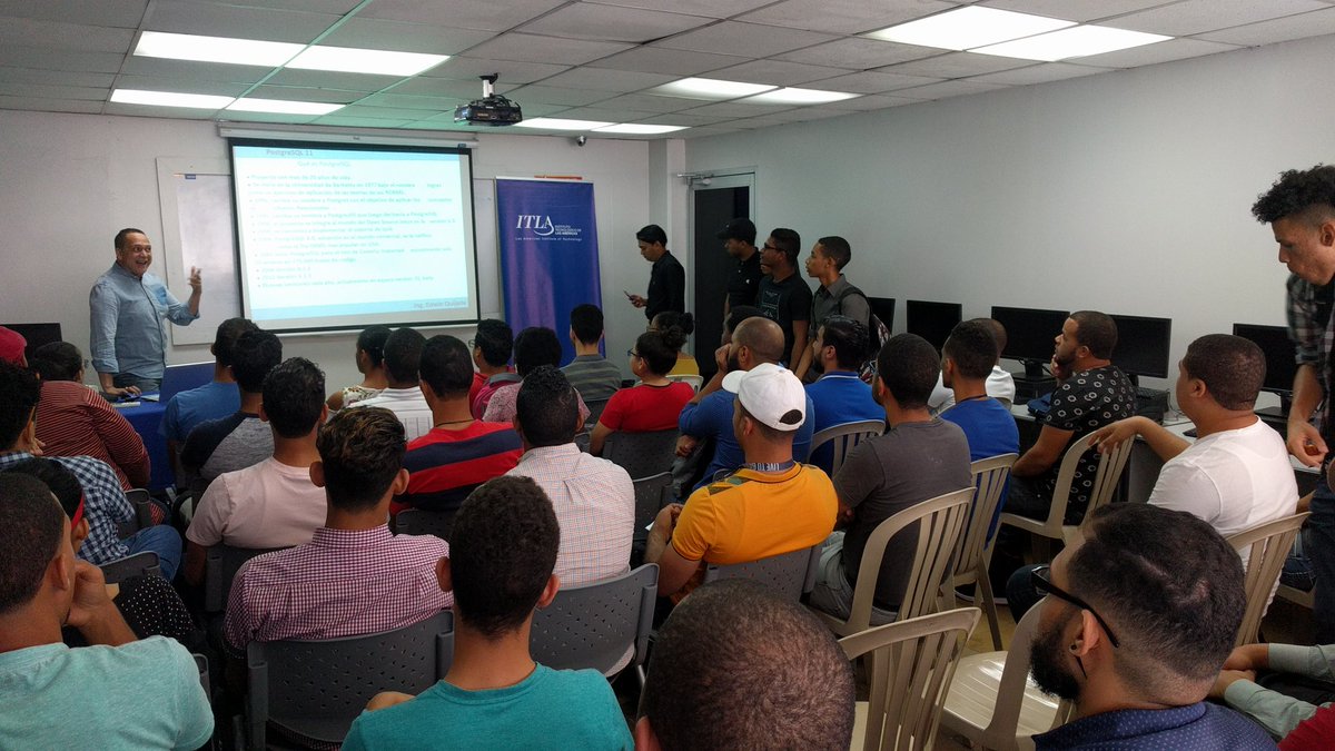 hectorvent's tweet photo. #itlatechday presentando #PostgreSQL por Edwin Quijada.
@eudriscabrera @fred_pena @JavaDominicano https://t.co/WeTlFTR1ex
