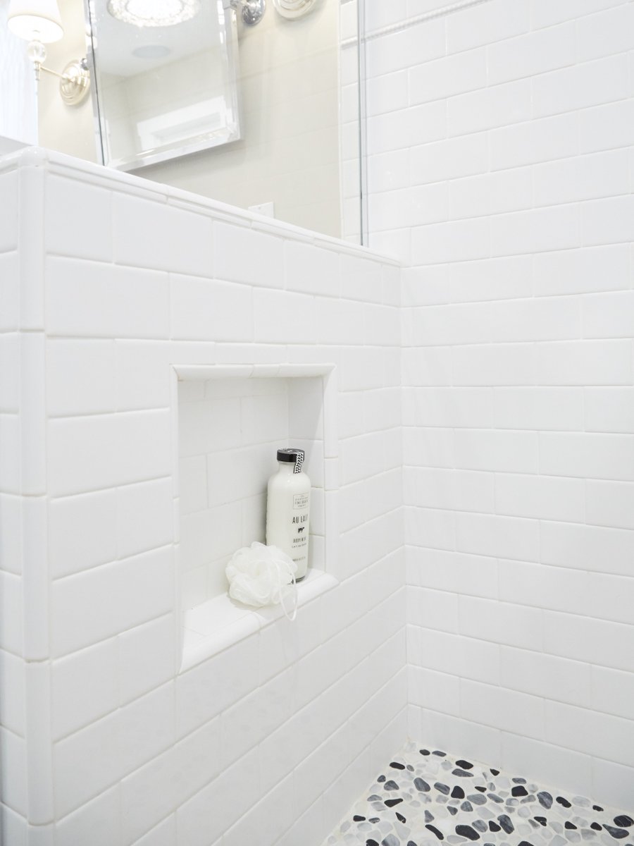 duk_liner's tweet photo. View our new website portfolio featuring beautifully designed shower and wall niches by the best interior designers in the world! Portfolio: https://t.co/Xd9z7NfiZd #interiors #interiordesign #showerniche #niche #madeintheusa https://t.co/t0kRGZ0NHe