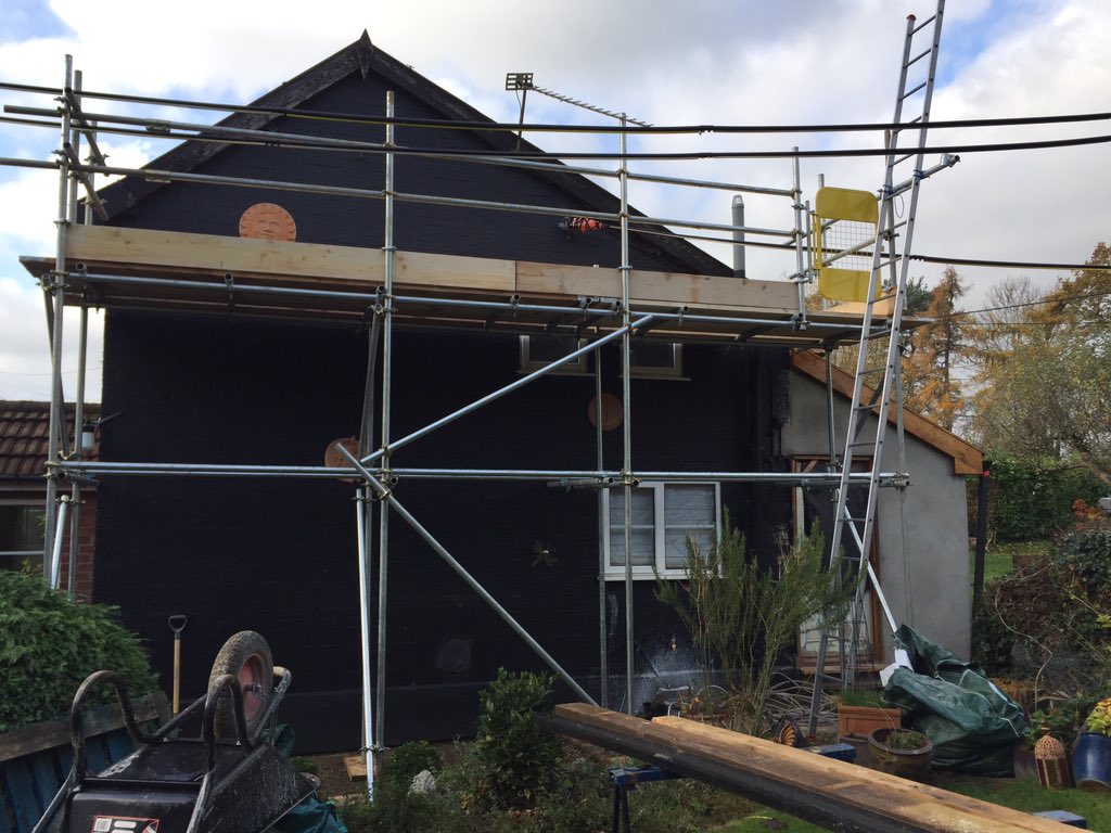 Little job erected from one of the gangs this morning #oneofmany