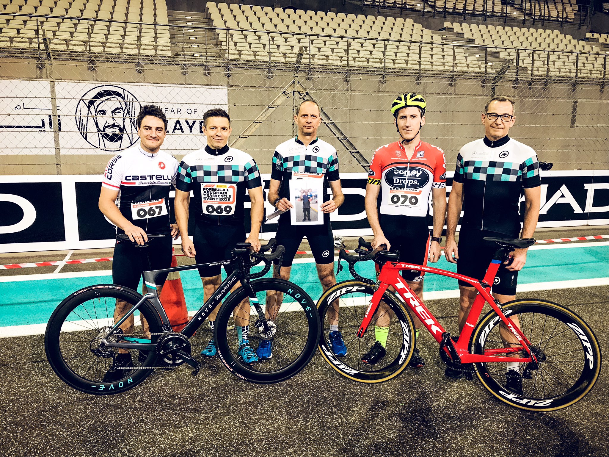 assos mercedes kit