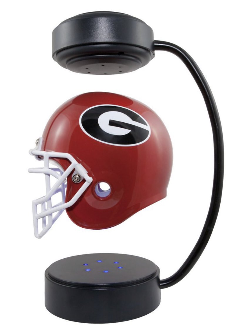 colecubelic's tweet photo. Great time in Athens today. Time to give away a Bulldogs Hover Helmet...
RETWEET this to win!!! https://t.co/rPrgT0bOZV