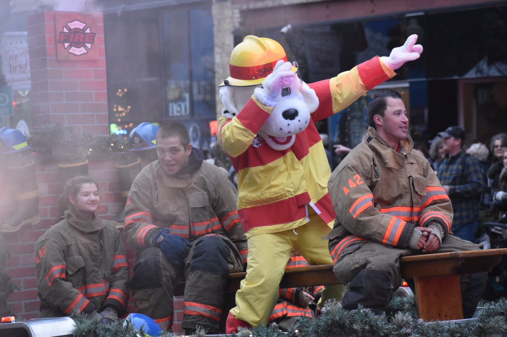 RockfordFire's tweet image. We are glad to be part of #StrollonState!