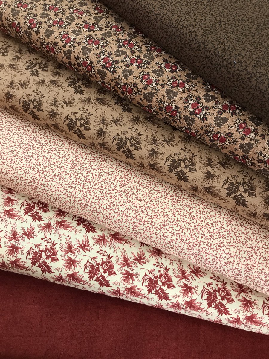 violet_crafts's tweet photo. New fabrics in store!! #moda #fabric #Barnstaple https://t.co/ie0LYK0lK6
