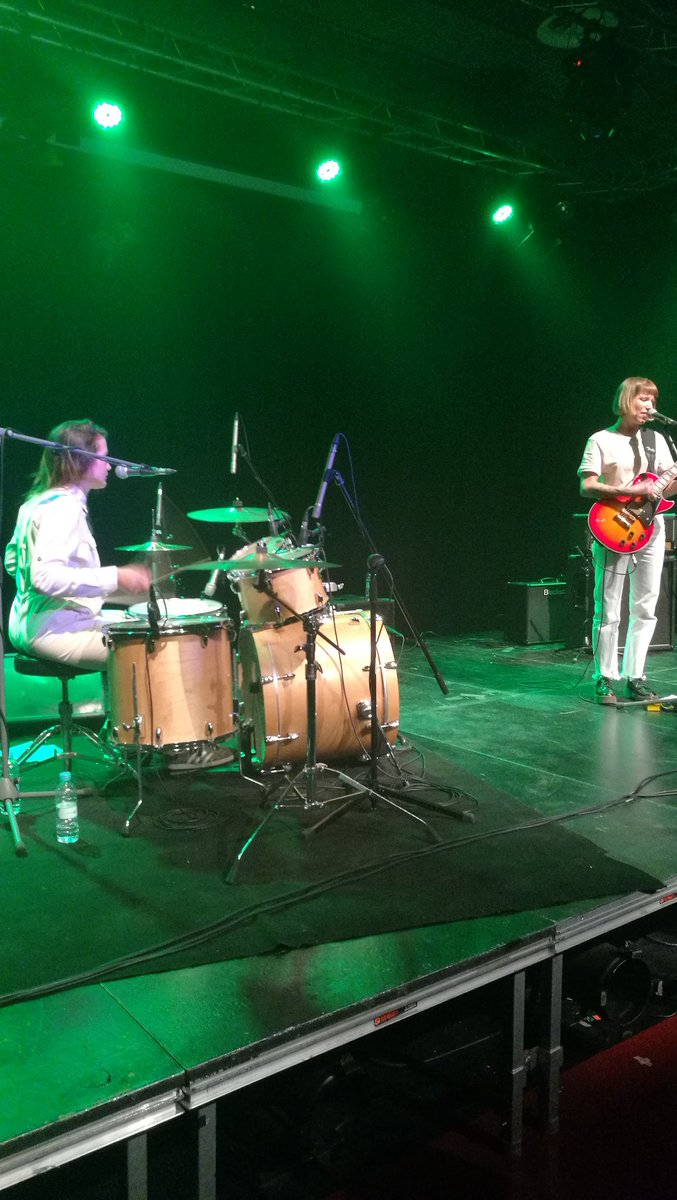 <a href="/lafemmebrutal/">la femme brutal</a> a <a href="/BOCANORD/">Espai Jove Boca Nord</a> dins del concert feminista organitzat per <a href="/Trama_cultura/">Trama SCCL</a>. Garage punk a topeeee🙌