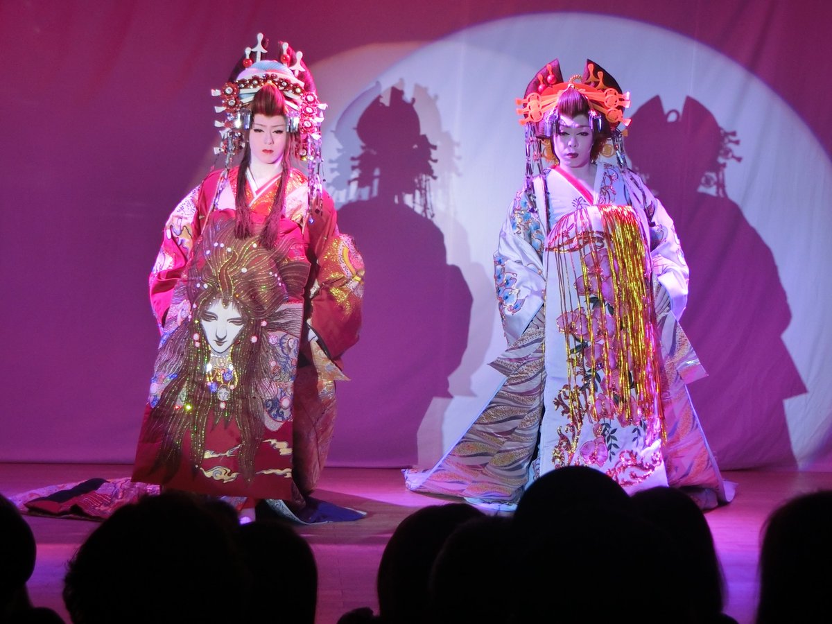 きぃちゃん 11月24日 池田呉服座 劇団飛翔 翔炎祭 二人花魁 恋瀬川翔炎座長 恋瀬川キャビア君 劇団絆 錦蓮座長 池田呉服座にあつまれ 劇団飛翔 劇団絆 翔炎祭