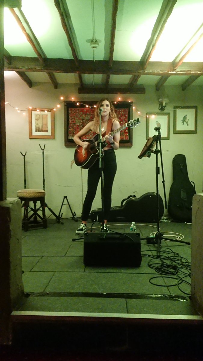 PerformersPints's tweet photo. @CaraBeardMusic a singer songwriter from Stevenage, currently performing for @PerformersPints @RisingSunPotton Sun in #Potton, breath taking vocals and brilliant guitar from Cara! https://t.co/vW4jbacqa9
