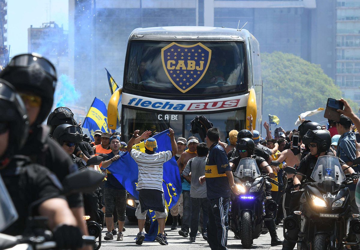 guardian_sport's tweet photo. #CopaLibertadores final put back 24 hours after #Boca bus attacked by #River fans – live! https://t.co/rOWugHo5ND https://t.co/rltlUTg5vJ