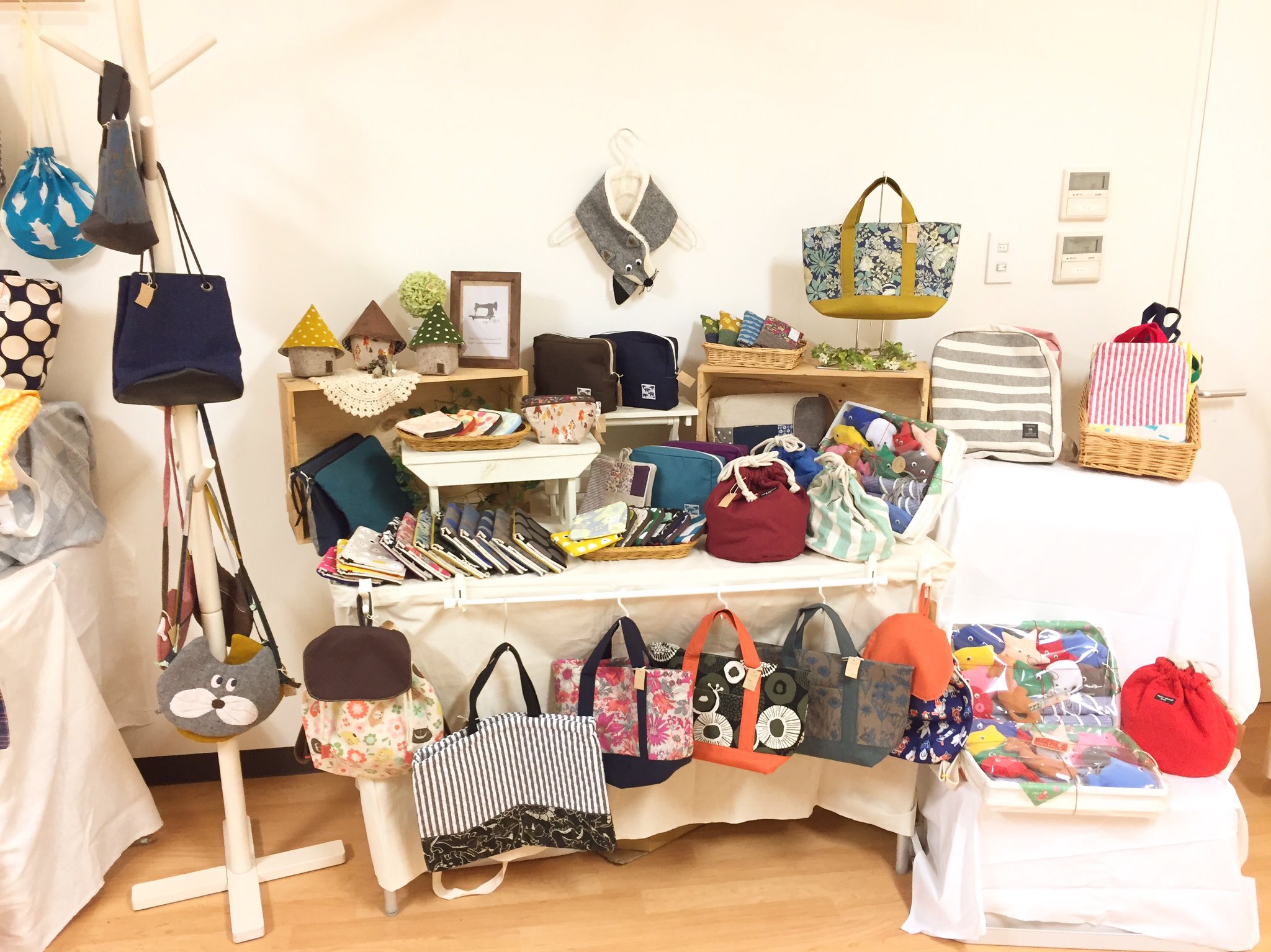 Sugar Farm いよいよ本日 搬入と飾り付けしてきました 会場の雰囲気もいい感じ 新作のブツ撮り間に合わず 全部は紹介できませんでした 11月25日ハンドメイドパーティー 出雲 雑貨屋さん 島根 グラッピーノ T Co T8esxw4zd4 Sugar Farm いよいよ本日 搬入と飾り付けしてきました 会場の雰囲気もいい感じ 新作のブツ撮り間に合わず 全部は紹介できませんでした 11月25日ハンドメイドパーティー 出雲 雑貨屋さん 島根 グラッピーノ T Co T8esxw4zd4