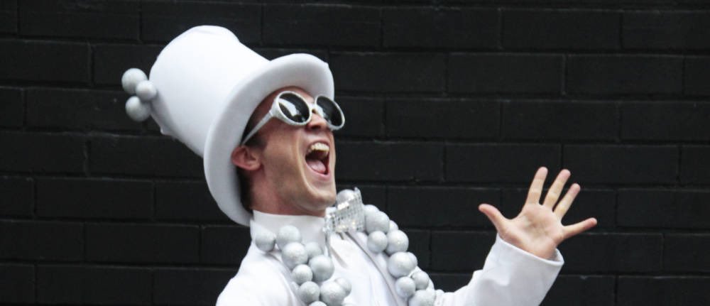 Look who’s coming to #midsumma 2019! Get out the platform boots and the sequins!3 Shows only at Hares Hyenas. Book Now! midsumma.org.au/program/elton19
#eltonjohn #live #melbourne #summersessions #tribute