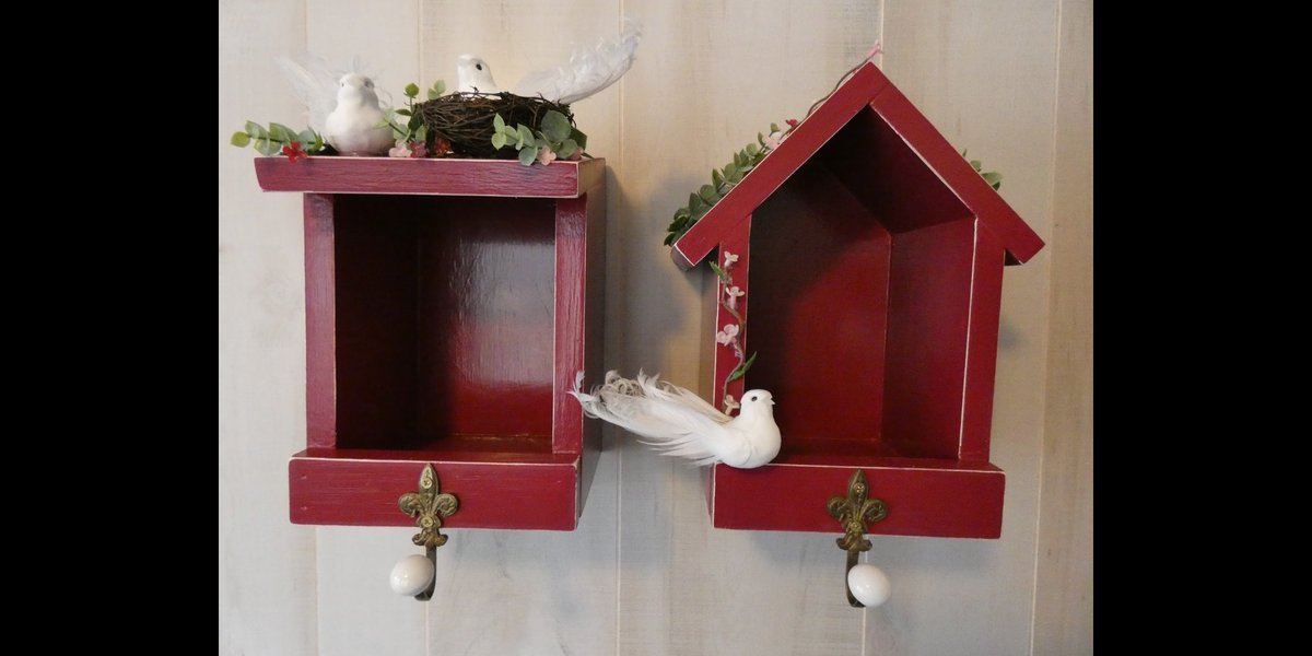 BackyardBirdla1's tweet image. Check out our unique, bird-themed coat racks with built-in cubbies. Many colors available! #SmallBusinessSaturday #birding #uniquegifts #ShopSmall backyardbirdlady.com/store/Coat-Rac…