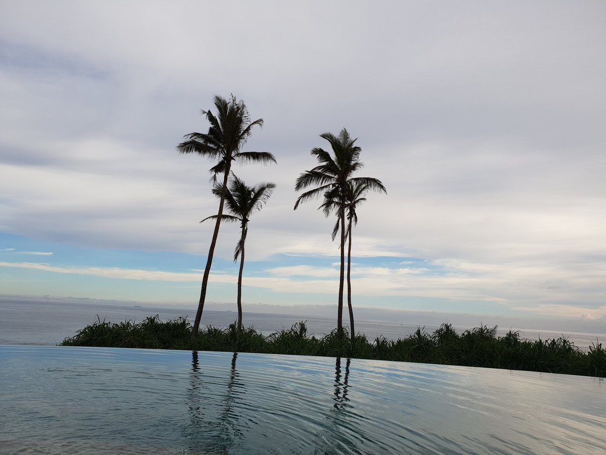 elissa346's tweet image. Can see why this pool is the best in Sri Lanka #moonpool # CapeWelligama #amazing