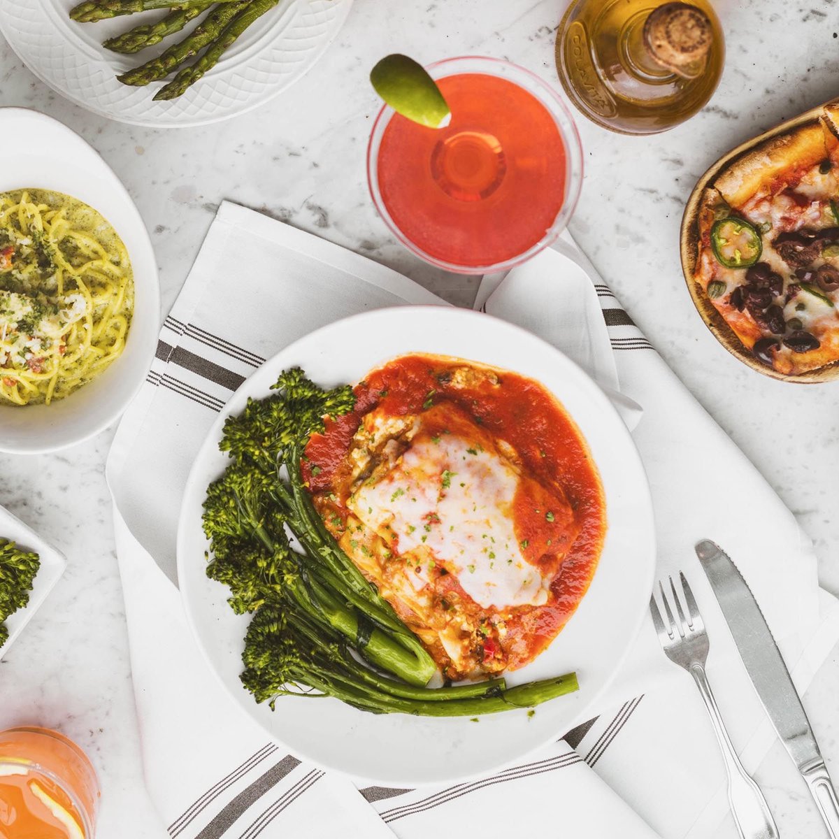 DaVinciPasta's tweet photo. #Thankful for friends, family, and good pasta. https://t.co/YbSYQ587X0