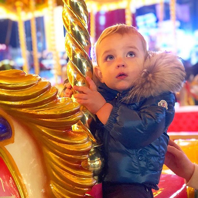 Storm_Keating's tweet photo. The magic & wonder ⭐️ #carousel #firstrideever #winterwonderland #welovechristmas #cooperkeating https://t.co/x3PSupEK52 https://t.co/UZg4rgti0F