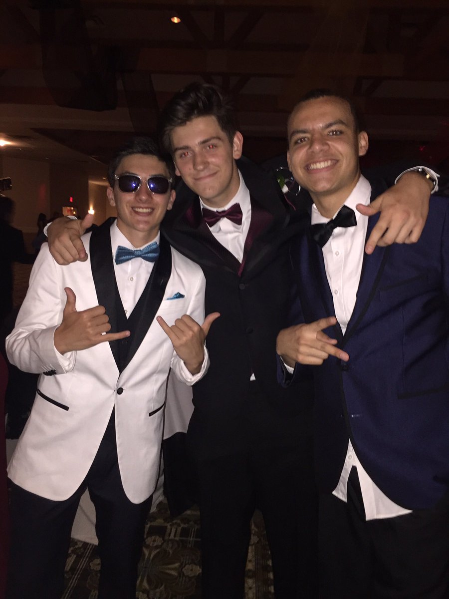ider_jon's tweet photo. Happy Birthday you ugly @sjounce11 miss you😭 https://t.co/bt209YGNZq