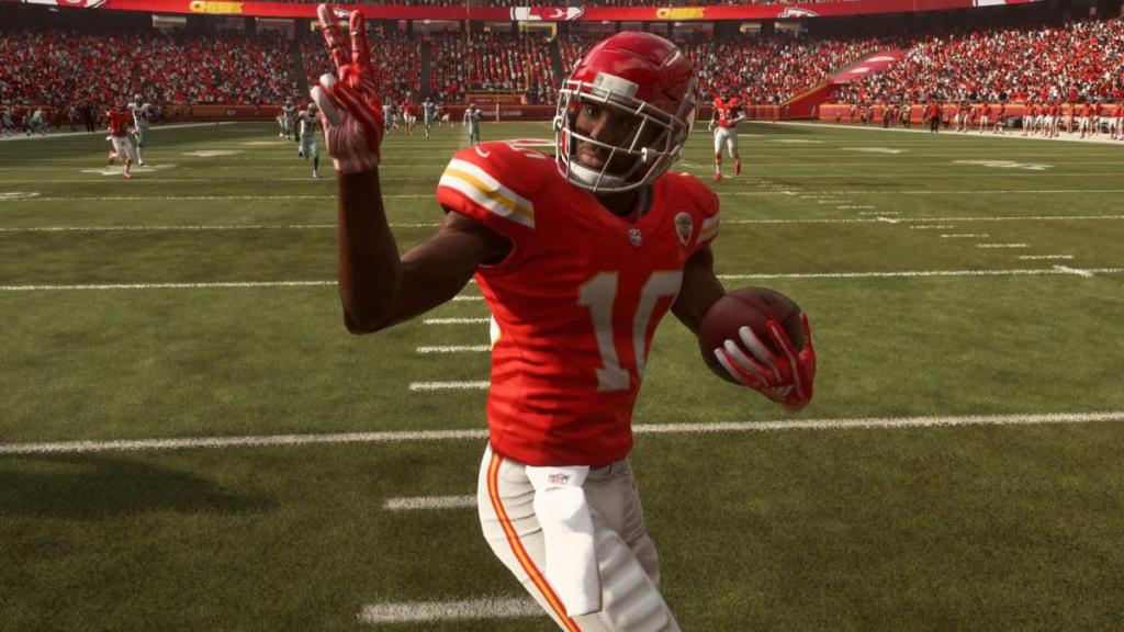 DynastyRedzone's tweet photo. Tyreek Hill Keeps Getting Better https://t.co/hzTiiOz9Ix https://t.co/EPB8aiLfwy