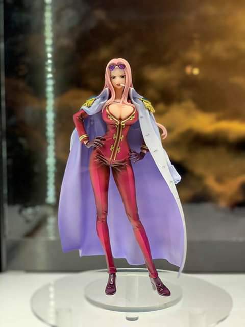 KnouteTv's tweet photo. Hina Portrait of Pirates Limited 2019 ... Merci Megahouse #onepiece #poplimited https://t.co/SlNggrtsoU