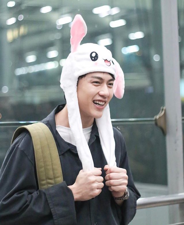 ㅆ 🐰 ㅆ 
#หมากปริญ #mark_prin 

Ig • bo_bobie